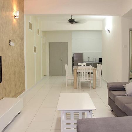 بيان ليباس 3 Bedroom Condo @ Near Spice Arena المظهر الخارجي الصورة